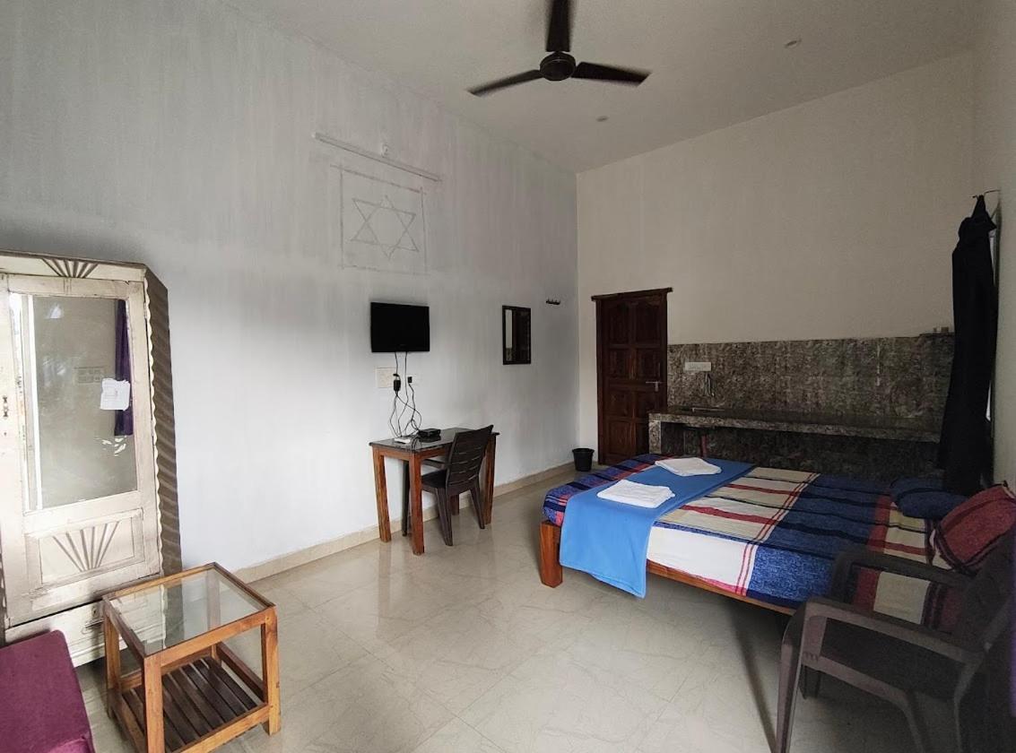 Blissful Haven Art House - Near Entrance To Auroville Exteriör bild